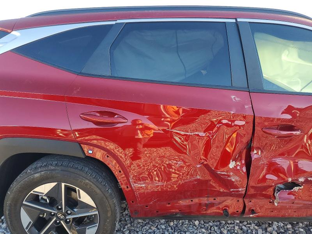 Hyundai Tucson 2.5L 4 FRONT WHEEL DRIVE - автомобили, коли, обяви за нови и употребявани 11