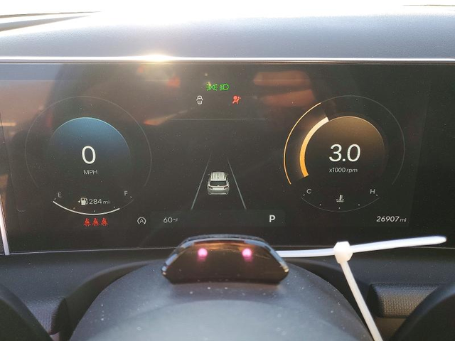 Hyundai Tucson 2.5L 4 FRONT WHEEL DRIVE - автомобили, коли, обяви за нови и употребявани 9