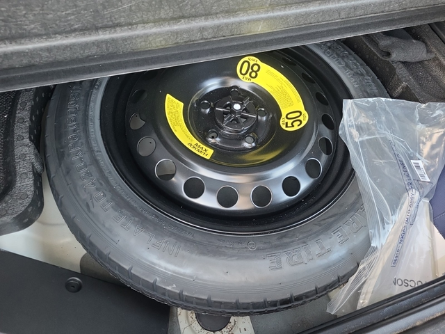 Hyundai Tucson 2.5L 4cyl AWD - автомобили, коли, обяви за нови и употребявани 13