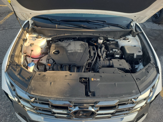 Hyundai Tucson 2.5L 4cyl AWD - автомобили, коли, обяви за нови и употребявани 16