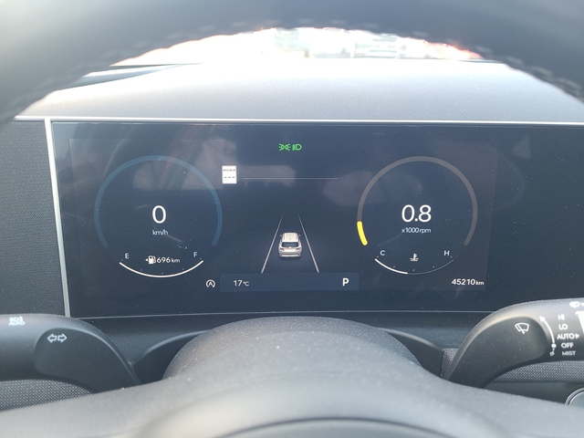 Hyundai Tucson 2.5L 4cyl AWD - автомобили, коли, обяви за нови и употребявани 8