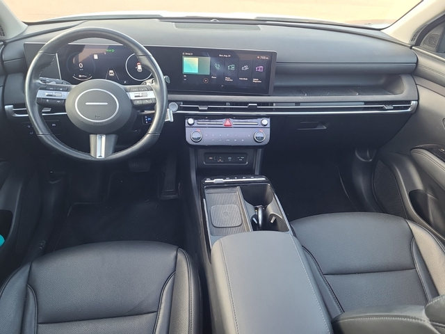 Hyundai Tucson 2.5L 4cyl AWD - автомобили, коли, обяви за нови и употребявани 9
