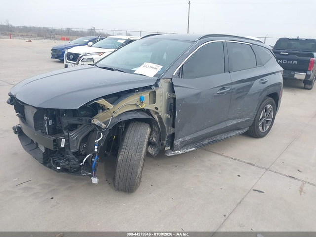 Hyundai Tucson 2.5L I-4 DI, DOHC, VVT, 187HP Front Wheel Drive - автомобили, коли, обяви за нови и употребявани 1