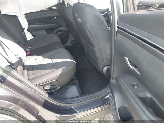 Hyundai Tucson 2.5L I-4 DI, DOHC, VVT, 187HP Front Wheel Drive - автомобили, коли, обяви за нови и употребявани 7