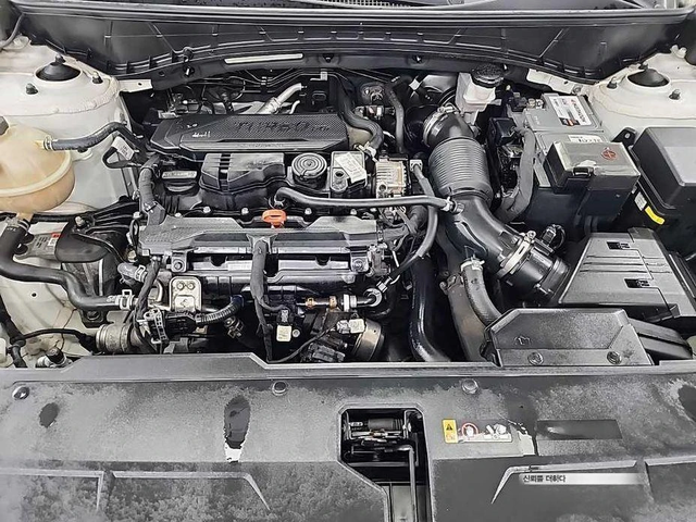 Hyundai Tucson Gasoline 1.6 Turbo 2WD Modern - автомобили, коли, обяви за нови и употребявани 4