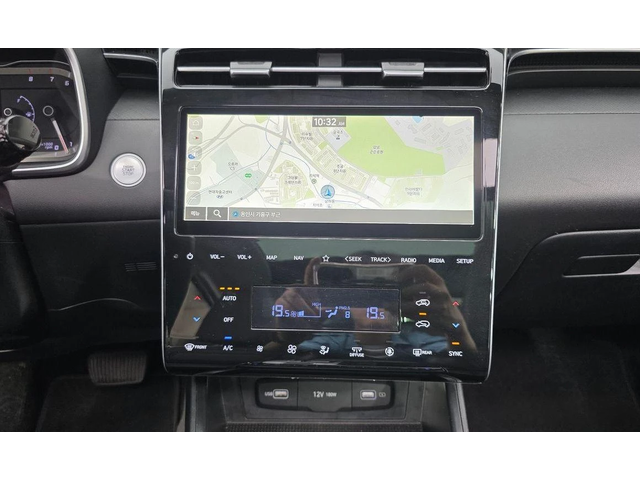 Hyundai Tucson Gasoline 1.6 Turbo 2WD Premium - автомобили, коли, обяви за нови и употребявани 14