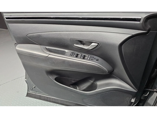 Hyundai Tucson Gasoline 1.6 Turbo 2WD Modern - автомобили, коли, обяви за нови и употребявани 14