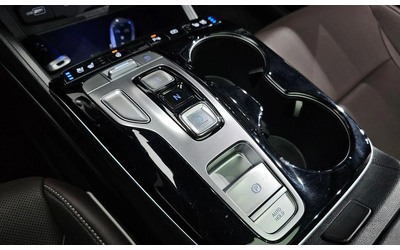 Hyundai Tucson Gasoline 1.6 Turbo 2WD Inspiration - автомобили, коли, обяви за нови и употребявани 8