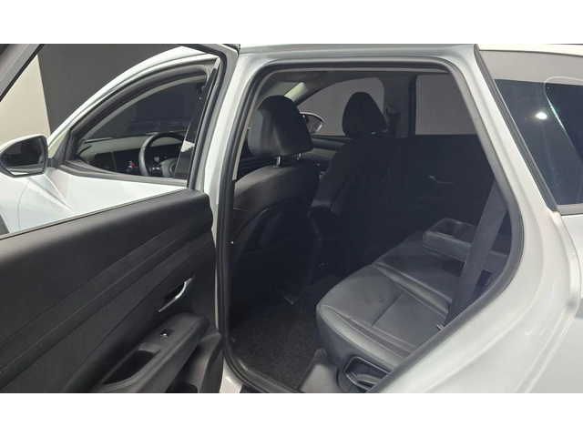 Hyundai Tucson Gasoline 1.6 Turbo 2WD Premium - автомобили, коли, обяви за нови и употребявани 13