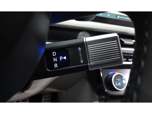 Hyundai Tucson Diesel 2.0 2WD Inspiration - автомобили, коли, обяви за нови и употребявани 8