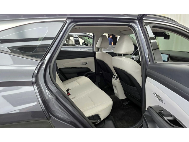 Hyundai Tucson Diesel 2.0 2WD Premium * НАЙ-ДОБРА ЦЕНА В БЪЛГАРИЯ - автомобили, коли, обяви за нови и употребявани 11