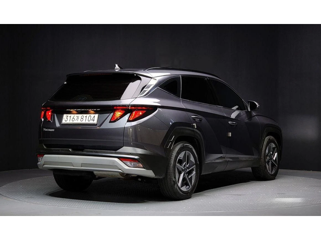 Hyundai Tucson Diesel 2.0 2WD Premium * НАЙ-ДОБРА ЦЕНА В БЪЛГАРИЯ - автомобили, коли, обяви за нови и употребявани 1