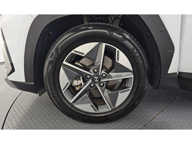 Hyundai Tucson Diesel 2.0 2WD Inspiration - автомобили, коли, обяви за нови и употребявани 4