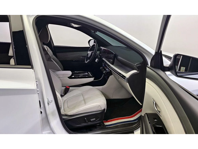 Hyundai Tucson Gasoline 1.6 Turbo 2WD Inspiration - автомобили, коли, обяви за нови и употребявани 10