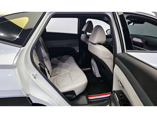 Hyundai Tucson Gasoline 1.6 Turbo 2WD Inspiration - автомобили, коли, обяви за нови и употребявани 11