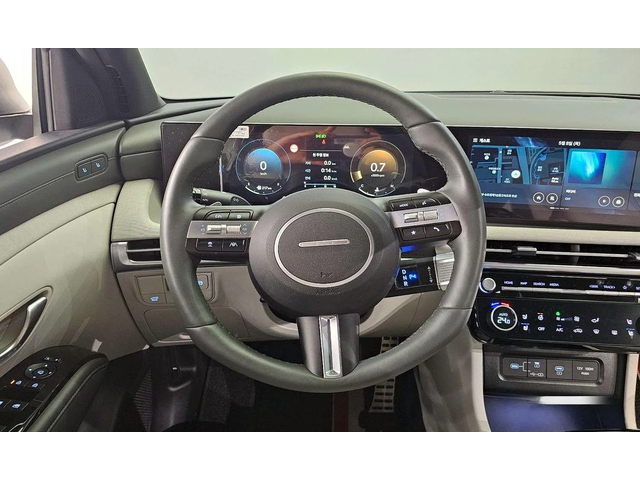 Hyundai Tucson Gasoline 1.6 Turbo 2WD Inspiration - автомобили, коли, обяви за нови и употребявани 12