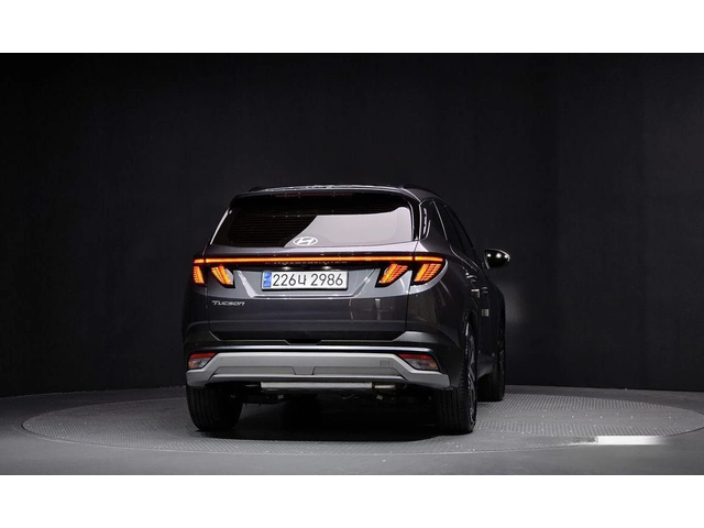 Hyundai Tucson Gasoline 1.6 Turbo 2WD Premium - автомобили, коли, обяви за нови и употребявани 3