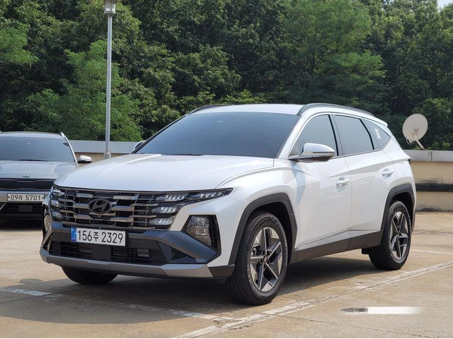 Hyundai Tucson Gasoline 1.6 Turbo 2WD Premium - автомобили, коли, обяви за нови и употребявани 0