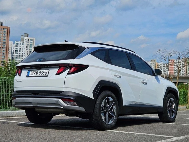 Hyundai Tucson Gasoline 1.6 Turbo 2WD Premium - автомобили, коли, обяви за нови и употребявани 3