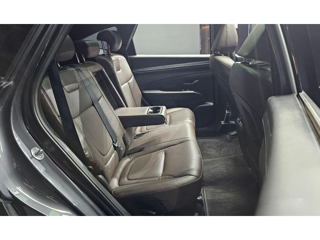 Hyundai Tucson Diesel 2.0 2WD Inspiration - автомобили, коли, обяви за нови и употребявани 11