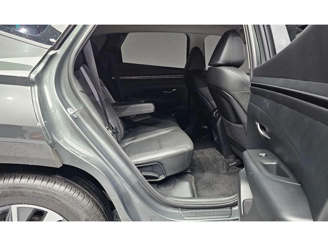 Hyundai Tucson Diesel 2.0 2WD Premium * НАЙ-ДОБРА ЦЕНА В БЪЛГАРИЯ - автомобили, коли, обяви за нови и употребявани 11