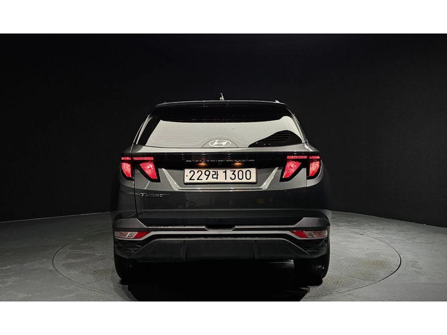 Hyundai Tucson Diesel 2.0 2WD Premium * НАЙ-ДОБРА ЦЕНА В БЪЛГАРИЯ - автомобили, коли, обяви за нови и употребявани 3