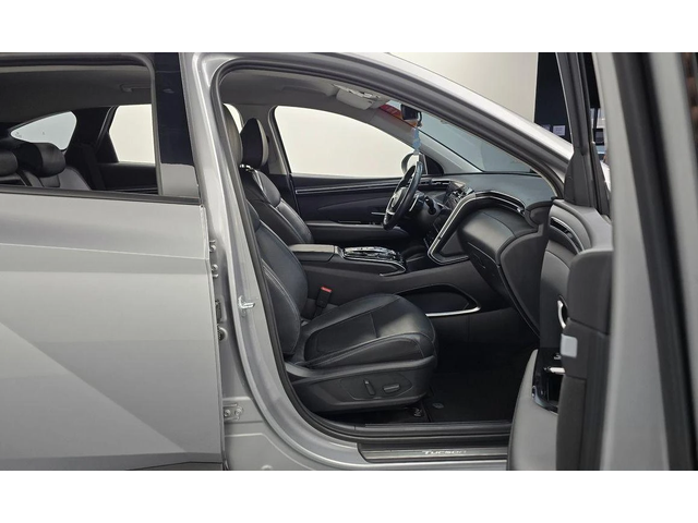 Hyundai Tucson Diesel 2.0 2WD Inspiration - автомобили, коли, обяви за нови и употребявани 9