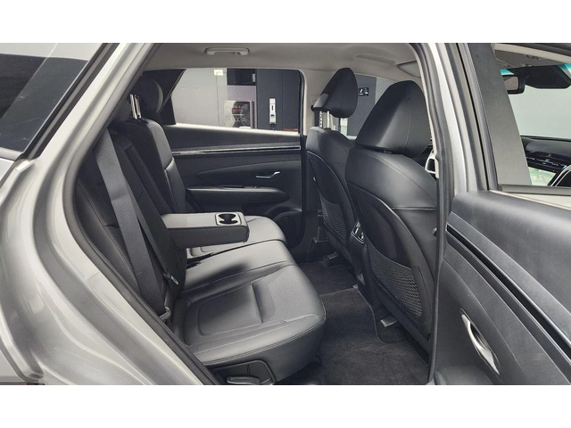 Hyundai Tucson Diesel 2.0 2WD Premium * НАЙ-ДОБРА ЦЕНА В БЪЛГАРИЯ - автомобили, коли, обяви за нови и употребявани 11