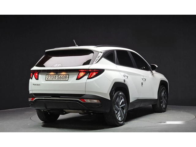 Hyundai Tucson Diesel 2.0 2WD Premium * НАЙ-ДОБРА ЦЕНА В БЪЛГАРИЯ - автомобили, коли, обяви за нови и употребявани 1