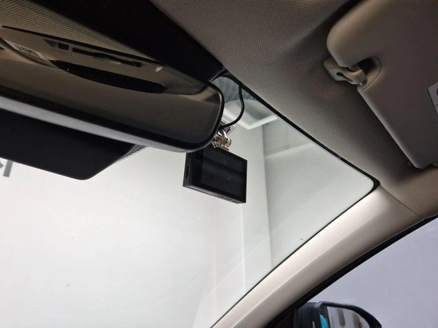 Hyundai Tucson Diesel 2.0 4WD Premium * НАЙ-ДОБРА ЦЕНА В БЪЛГАРИЯ - автомобили, коли, обяви за нови и употребявани 10