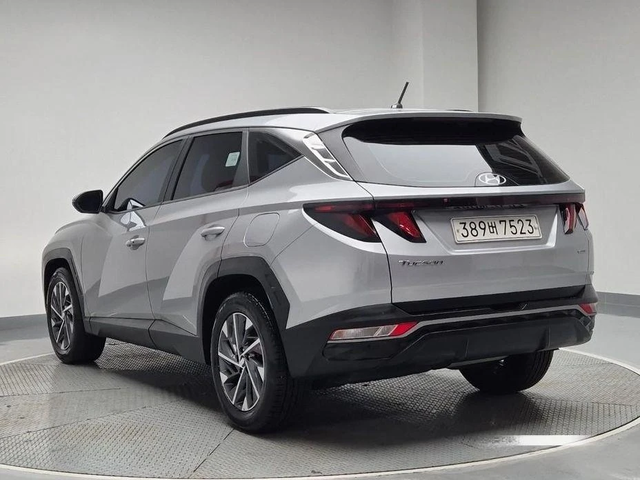 Hyundai Tucson Diesel 2.0 4WD Premium * НАЙ-ДОБРА ЦЕНА В БЪЛГАРИЯ - автомобили, коли, обяви за нови и употребявани 1