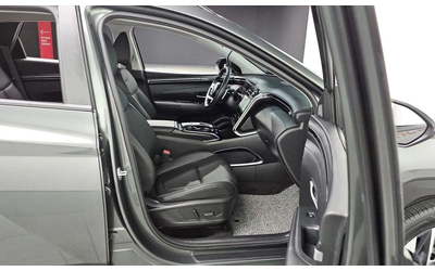 Hyundai Tucson Gasoline 1.6 Turbo 2WD Premium - автомобили, коли, обяви за нови и употребявани 11