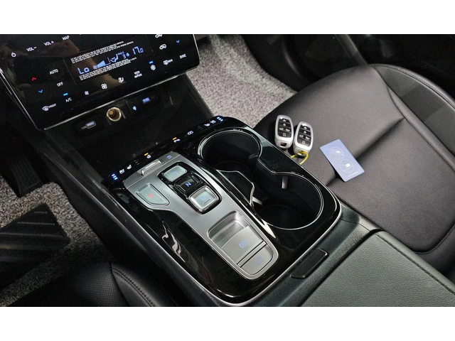 Hyundai Tucson Gasoline 1.6 Turbo 2WD Premium - автомобили, коли, обяви за нови и употребявани 8