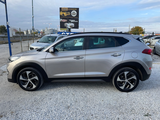 Hyundai Tucson -2.0CRDI-PREMIUM-4X4-FULL PACK - автомобили, коли, обяви за нови и употребявани 1