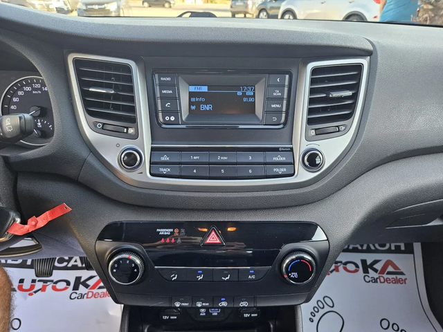 Hyundai Tucson 1.7CRDI-116kc= 149.000km= 6СКОРОСТИ= СЕРВИЗНА ИСТО - автомобили, коли, обяви за нови и употребявани 13