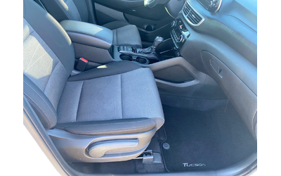 Hyundai Tucson 1.6 CRDI - автомобили, коли, обяви за нови и употребявани 11