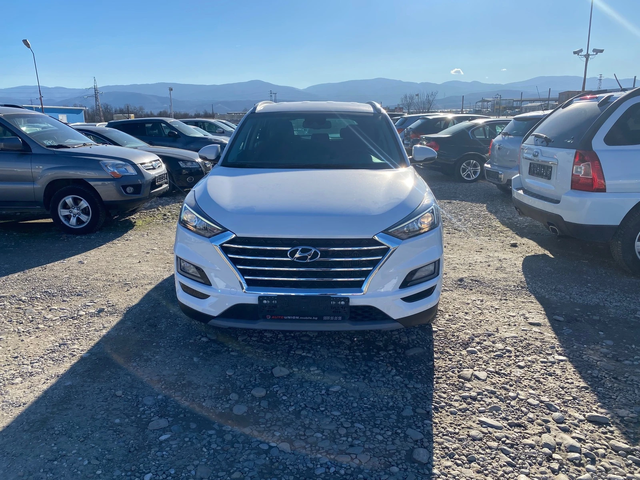Hyundai Tucson 1.6 CRDI - автомобили, коли, обяви за нови и употребявани 1