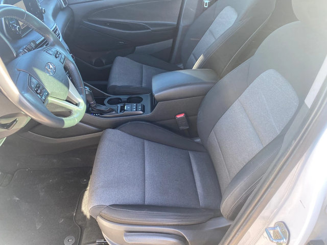 Hyundai Tucson 1.6 CRDI - автомобили, коли, обяви за нови и употребявани 8