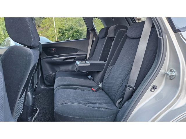 Hyundai Tucson 2.0 Crdi FACELIFT/6skorosti/Klimatik - автомобили, коли, обяви за нови и употребявани 13