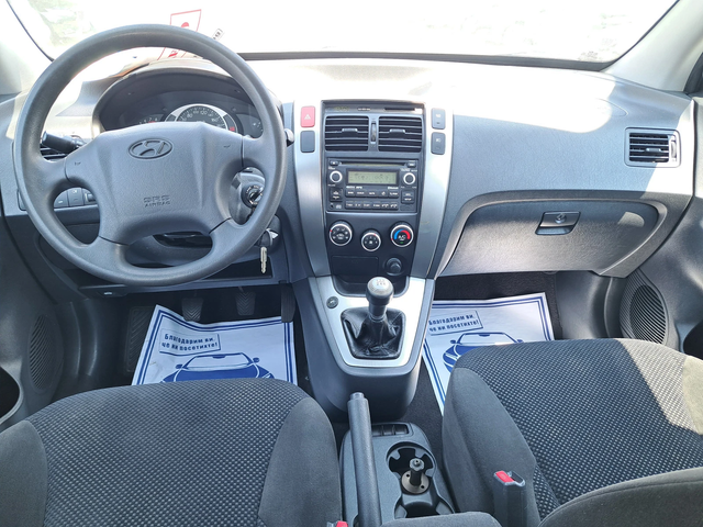 Hyundai Tucson 2, 0i  g-pl - автомобили, коли, обяви за нови и употребявани 13