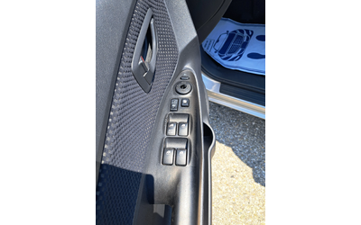 Hyundai Tucson 2, 0i  g-pl - автомобили, коли, обяви за нови и употребявани 14