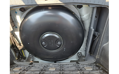 Hyundai Tucson 2, 0i  g-pl - автомобили, коли, обяви за нови и употребявани 9