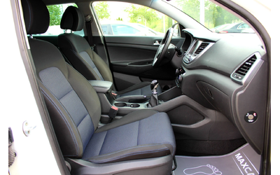 Hyundai Tucson 1.7CRDi СОБСТВЕН ЛИЗИНГ/KEYLESS GO/ЕВРО 6В - автомобили, коли, обяви за нови и употребявани 12