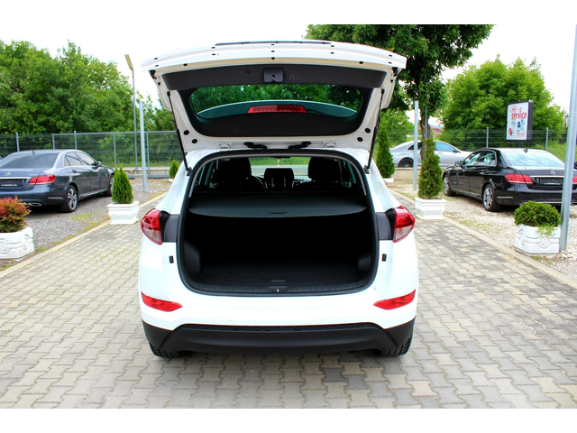Hyundai Tucson 1.7CRDi СОБСТВЕН ЛИЗИНГ/KEYLESS GO/ЕВРО 6В - автомобили, коли, обяви за нови и употребявани 7