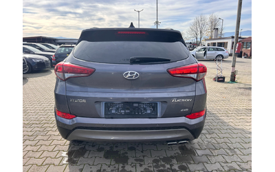 Hyundai Tucson 2.0CRDI 4WD AVTOMAT/NAVI/KAMERA/KOJA/PANORAMA FULL - автомобили, коли, обяви за нови и употребявани 6