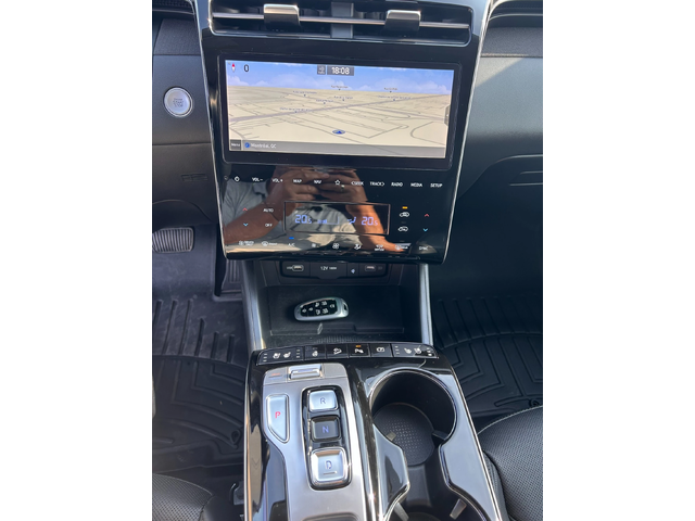 Hyundai Tucson 1.6i HYBRID 4X4 NAVI/PANORAMA FULL EURO 6 7800KM!! - автомобили, коли, обяви за нови и употребявани 14