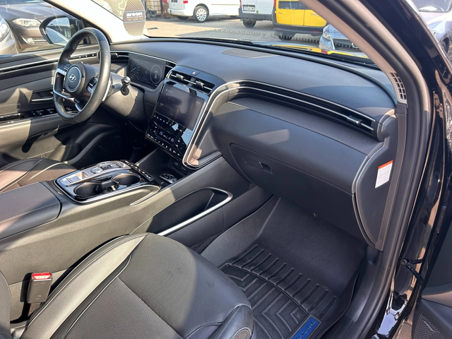 Hyundai Tucson 1.6i HYBRID 4X4 NAVI/PANORAMA FULL EURO 6 7800KM!! - автомобили, коли, обяви за нови и употребявани 9