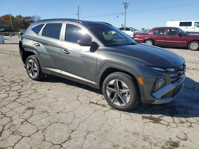 Hyundai Tucson SEL CONVENIENCE / 3500KM / TOP - автомобили, коли, обяви за нови и употребявани 0