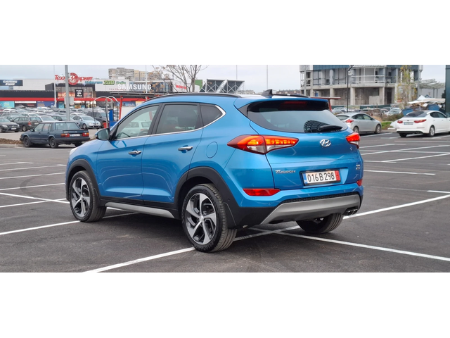 Hyundai Tucson 2.0 crdi Vertex  4х4 Automat Led Panorama - автомобили, коли, обяви за нови и употребявани 4