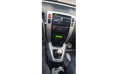 Hyundai Tucson 2.0crdi 141kc 4х4 6скорости - автомобили, коли, обяви за нови и употребявани 13